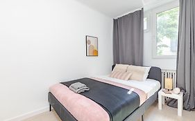 Superapart Jana Pawla II Apt 106 With Elevator Feel At Home